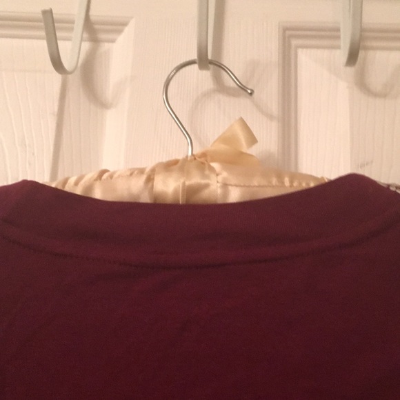 EUC 100% cotton top with crystals - Picture 12 of 12